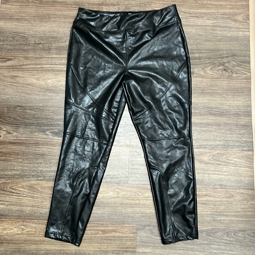BBJ faux leather pants/ XL / black